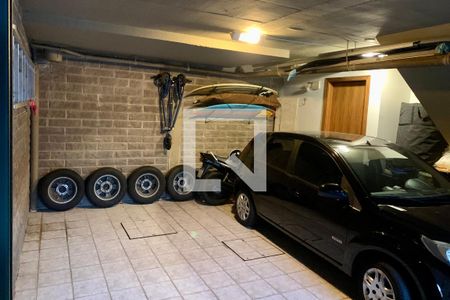 Casa de condomínio à venda com 240m², 3 quartos e 4 vagasGaragem