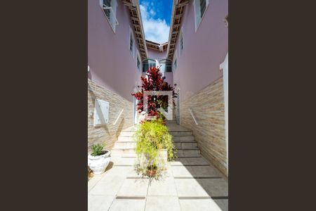 Casa de condomínio à venda com 88m², 2 quartos e 1 vaga Casa de condomínio à venda com 88m², 2 quartos e 1 vagaEntrada