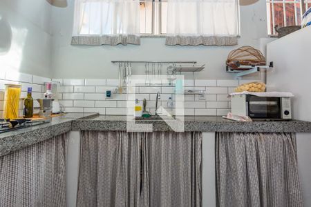 Casa de condomínio à venda com 88m², 2 quartos e 1 vaga Casa de condomínio à venda com 88m², 2 quartos e 1 vagaCozinha