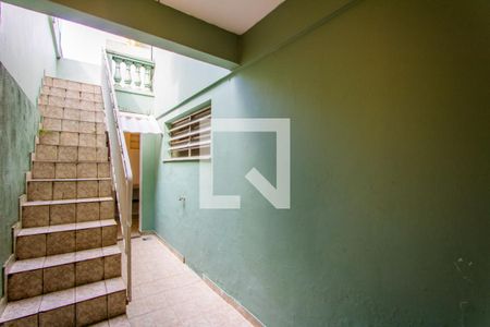 Casa à venda com 117m², 3 quartos e 2 vagas Casa à venda com 117m², 3 quartos e 2 vagasCorredor - Externo