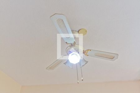 Casa à venda com 120m², 4 quartos e 2 vagas Casa à venda com 120m², 4 quartos e 2 vagasCasa 2 - sala