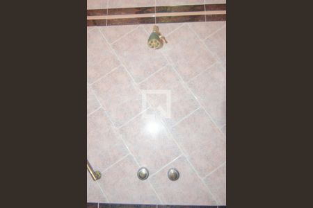 Apartamento à venda com 200m², 4 quartos e 1 vaga Apartamento à venda com 200m², 4 quartos e 1 vagaBanheiro 1