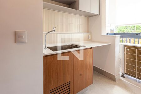 Apartamento à venda com 103m², 3 quartos e 2 vagas Apartamento à venda com 103m², 3 quartos e 2 vagasÁrea de Serviço