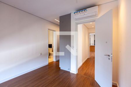 Apartamento à venda com 103m², 3 quartos e 2 vagas Apartamento à venda com 103m², 3 quartos e 2 vagasQuarto 1