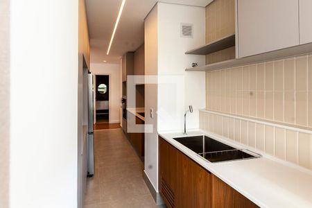 Apartamento à venda com 103m², 3 quartos e 2 vagas Apartamento à venda com 103m², 3 quartos e 2 vagasCozinha e Área de Serviço