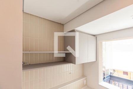 Apartamento à venda com 103m², 3 quartos e 2 vagas Apartamento à venda com 103m², 3 quartos e 2 vagasÁrea de Serviço