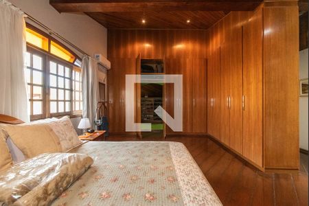 Casa à venda com 319m², 3 quartos e 3 vagas Casa à venda com 319m², 3 quartos e 3 vagasSuíte 2