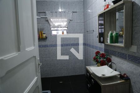 Casa à venda com 250m², 2 quartos e 1 vagaBanheiro