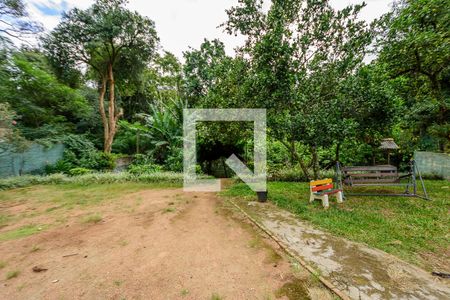 Casa à venda com 128m², 2 quartos e 8 vagas Casa à venda com 128m², 2 quartos e 8 vagasQuintal