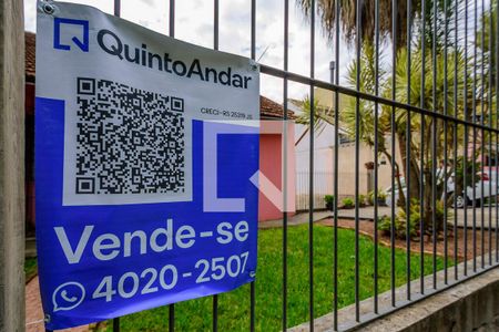 Casa à venda com 128m², 2 quartos e 8 vagas Casa à venda com 128m², 2 quartos e 8 vagasPlaquinha