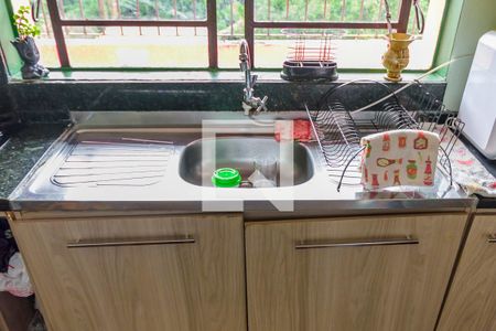 Casa à venda com 128m², 2 quartos e 8 vagas Casa à venda com 128m², 2 quartos e 8 vagasCozinha