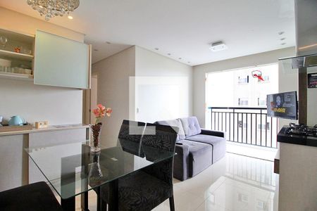 Sala de apartamento para alugar com 2 quartos, 50m² em Vila Metalúrgica, Santo André