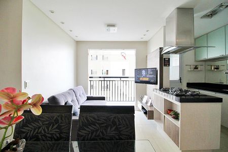 Sala de apartamento para alugar com 2 quartos, 50m² em Vila Metalúrgica, Santo André