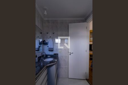 Apartamento à venda com 115m², 4 quartos e 3 vagas Apartamento à venda com 115m², 4 quartos e 3 vagasBanheiro da Suíte