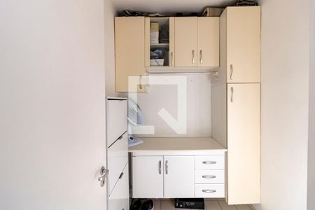 Apartamento à venda com 115m², 4 quartos e 3 vagas Apartamento à venda com 115m², 4 quartos e 3 vagasQuarto de Serviço