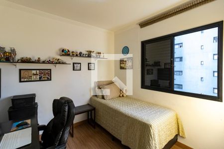 Apartamento à venda com 115m², 4 quartos e 3 vagas Apartamento à venda com 115m², 4 quartos e 3 vagasQuarto 2