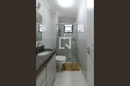 Apartamento à venda com 115m², 4 quartos e 3 vagas Apartamento à venda com 115m², 4 quartos e 3 vagasBanheiro