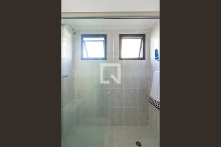 Apartamento à venda com 115m², 4 quartos e 3 vagas Apartamento à venda com 115m², 4 quartos e 3 vagasBanheiro da Suíte