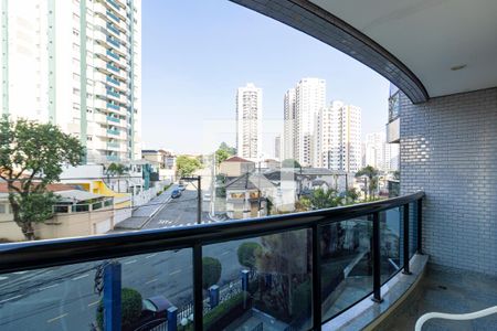 Apartamento à venda com 115m², 4 quartos e 3 vagas Apartamento à venda com 115m², 4 quartos e 3 vagasv