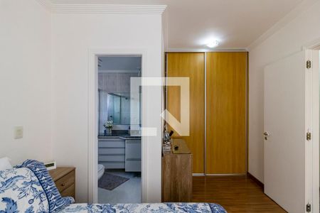 Apartamento à venda com 115m², 4 quartos e 3 vagas Apartamento à venda com 115m², 4 quartos e 3 vagasSuíte