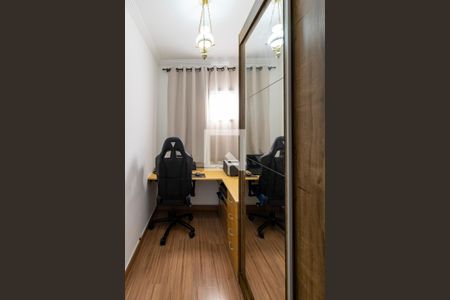 Apartamento à venda com 115m², 4 quartos e 3 vagas Apartamento à venda com 115m², 4 quartos e 3 vagasEscritório