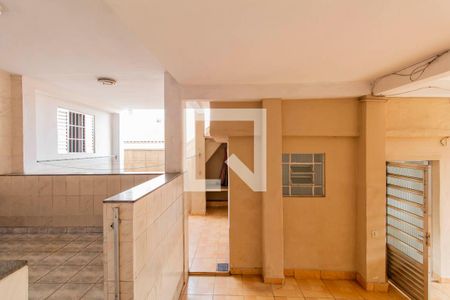 Casa à venda com 300m², 7 quartos e 2 vagas Casa à venda com 300m², 7 quartos e 2 vagasCasa 3 Vista Quarto