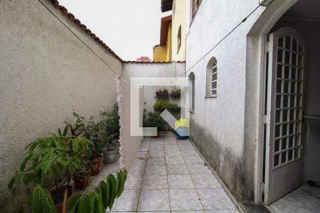 Casa à venda com 200m², 3 quartos e 2 vagasQuintal