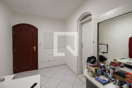 Casa à venda com 200m², 3 quartos e 2 vagasSuíte 1