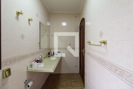 Casa à venda com 200m², 3 quartos e 2 vagasBanheiro