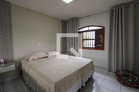 Casa à venda com 200m², 3 quartos e 2 vagasSuíte 2