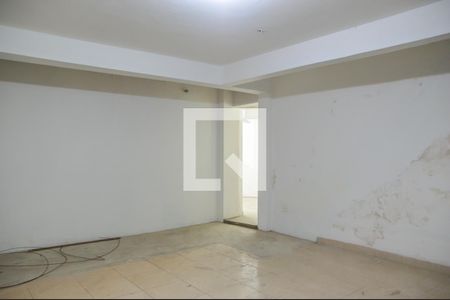 Casa à venda com 197m², 2 quartos e 7 vagas Casa à venda com 197m², 2 quartos e 7 vagasGaragem