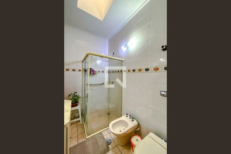 Casa à venda com 114m², 3 quartos e 2 vagasBanheiro