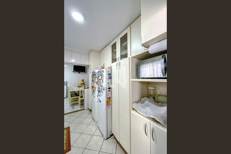 Casa à venda com 114m², 3 quartos e 2 vagasCozinha