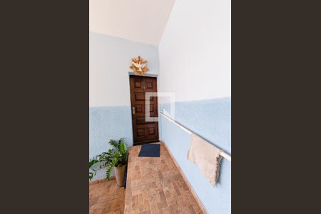 Casa à venda com 462m², 5 quartos e 2 vagas Casa à venda com 462m², 5 quartos e 2 vagasEntrada