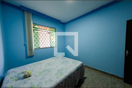 Casa à venda com 462m², 5 quartos e 2 vagas Casa à venda com 462m², 5 quartos e 2 vagasQuarto 2