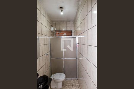 Casa à venda com 410m², 5 quartos e 2 vagas Casa à venda com 410m², 5 quartos e 2 vagasBanheiro Suite Casa 2