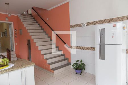 Casa à venda com 410m², 5 quartos e 2 vagas Casa à venda com 410m², 5 quartos e 2 vagasCozinha