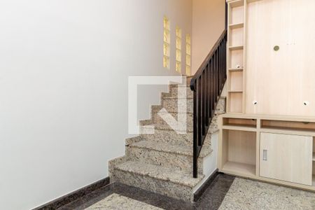 Escada de casa à venda com 3 quartos, 120m² em Alto da Mooca, São Paulo