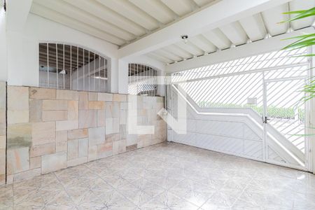 Casa à venda com 161m², 3 quartos e 2 vagas Casa à venda com 161m², 3 quartos e 2 vagasGaragem
