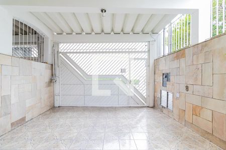 Casa à venda com 161m², 3 quartos e 2 vagas Casa à venda com 161m², 3 quartos e 2 vagasGaragem