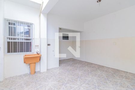 Casa à venda com 161m², 3 quartos e 2 vagas Casa à venda com 161m², 3 quartos e 2 vagasQuintal/Lavanderia