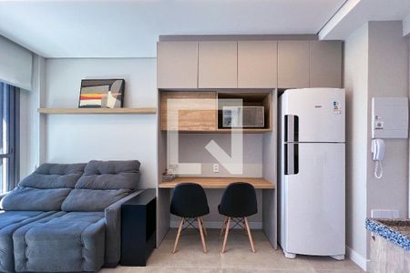 Sala de apartamento para alugar com 1 quarto, 28m² em Vila Nova Conceição, São Paulo