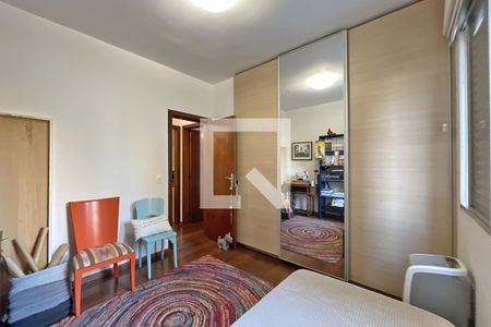 Apartamento à venda com 130m², 4 quartos e 2 vagasQuarto 3