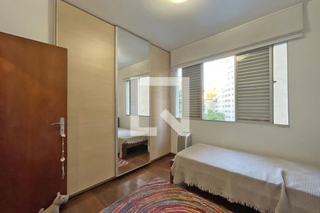 Apartamento à venda com 130m², 4 quartos e 2 vagasQuarto 3