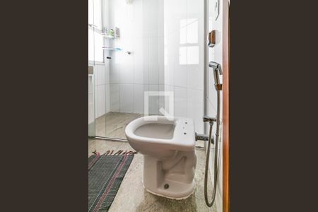 Apartamento à venda com 147m², 4 quartos e 2 vagas Apartamento à venda com 147m², 4 quartos e 2 vagasBanheiro Social