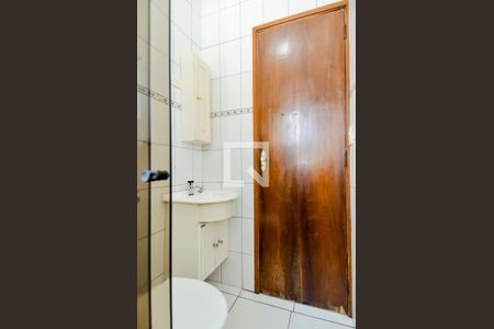 Casa à venda com 230m², 4 quartos e 2 vagasDetalhe banheiro