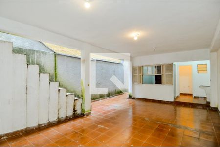 Casa à venda com 230m², 4 quartos e 2 vagasQuintal