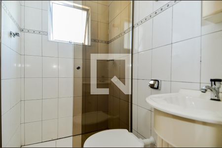 Casa à venda com 230m², 4 quartos e 2 vagasDetalhe banheiro