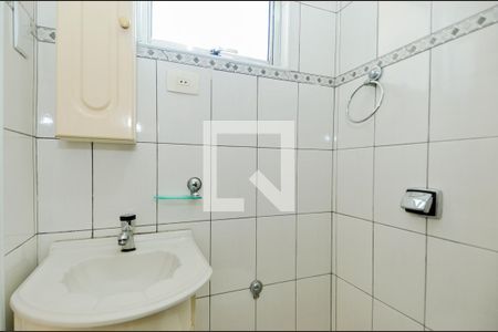 Casa à venda com 230m², 4 quartos e 2 vagasBanheiro - Torneira