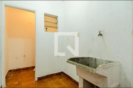 Casa à venda com 230m², 4 quartos e 2 vagasÁrea de Serviço